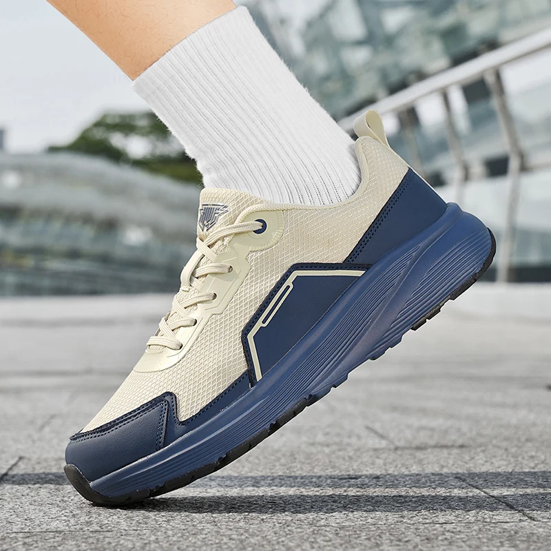 Outdoor Running Shoes Men Lightweight Mesh Anti-slip Wear-resistant Casual Shoes Men Lightweight Sports Breathable Shoes Men
