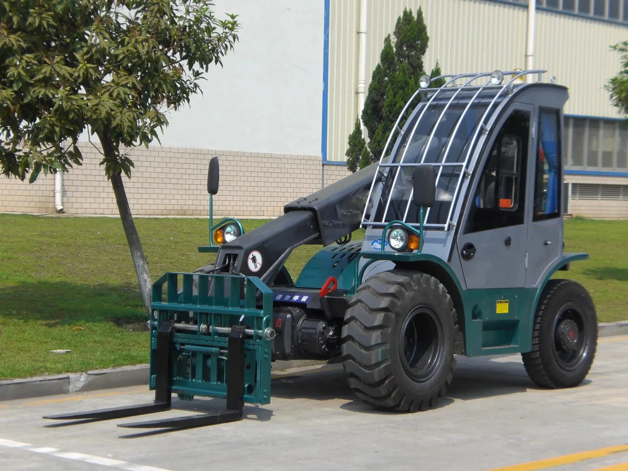 Top Quality Maximal Hydraulic Telescopic Handler 3 Ton HNT30 For Sale