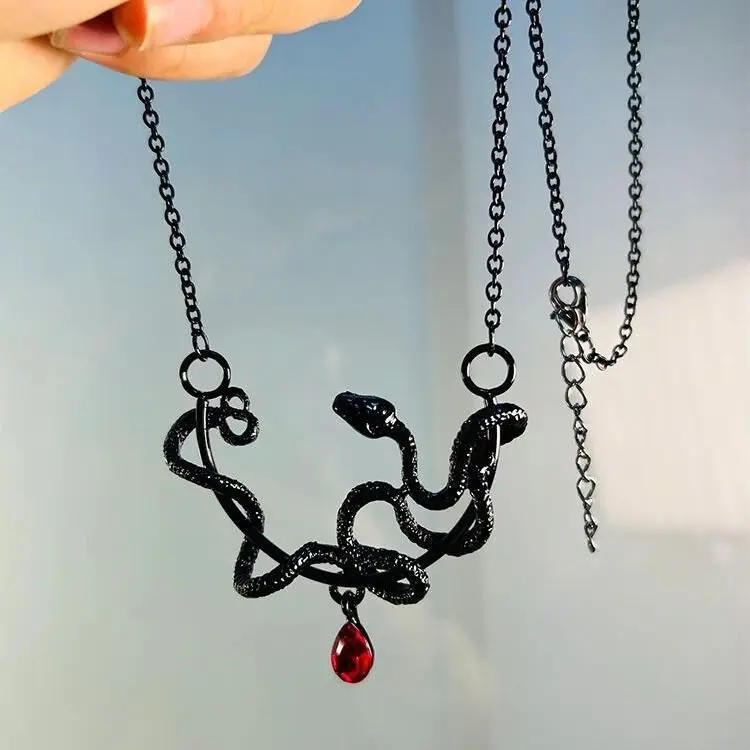 Europe and America Gun Black Entangled Snake Red Zircon Pendant Necklace UNISEX Punk Party Jewelry Necklace