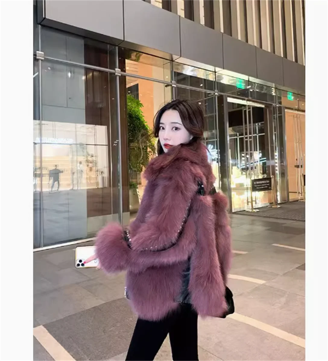 

Autumn new imitation fox fur grass coat women's spliced rivet short style young coat women