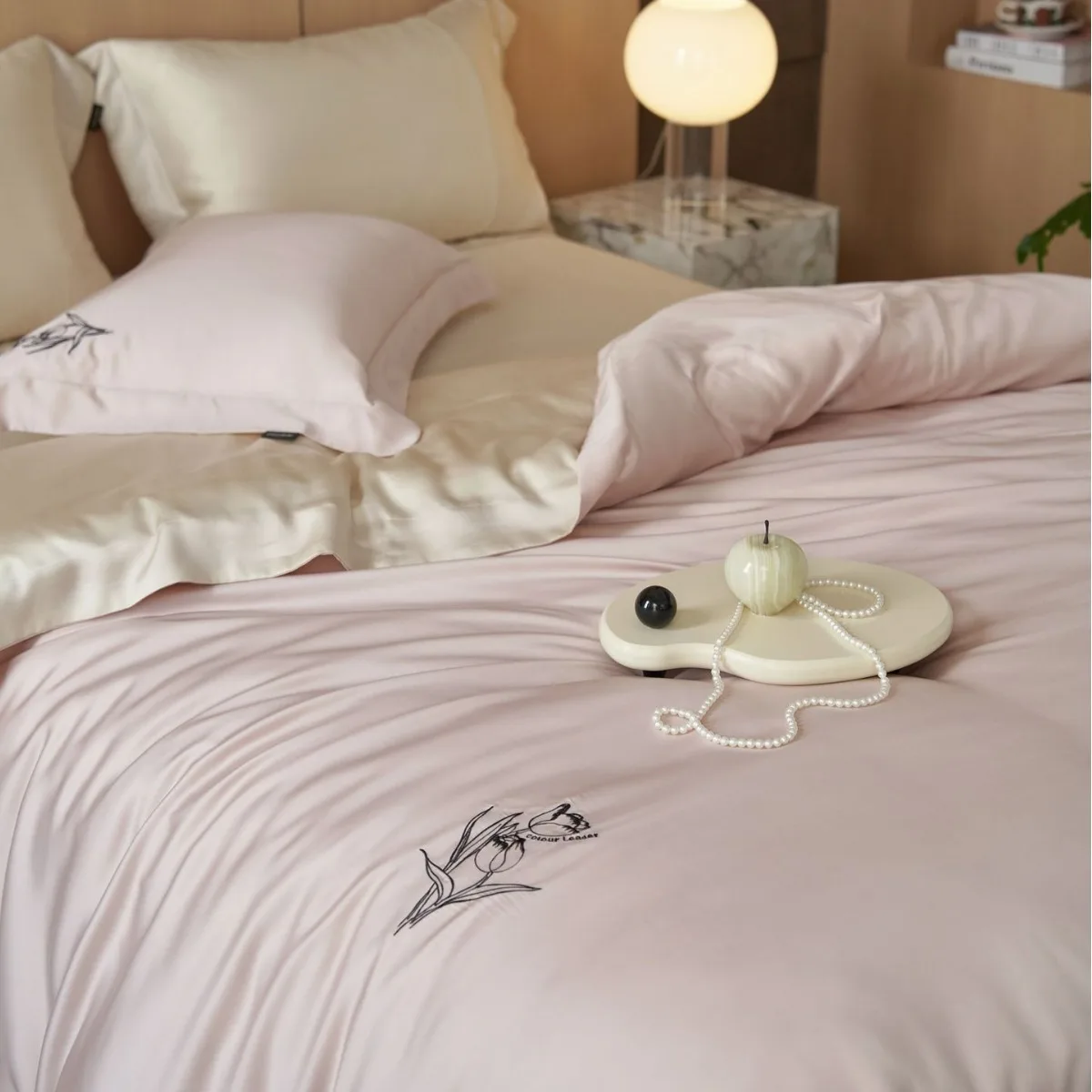 High-end light luxury Lenzing Tencel four-piece set, cool and silky in summer, sleeping naked, ice silk, simple and small