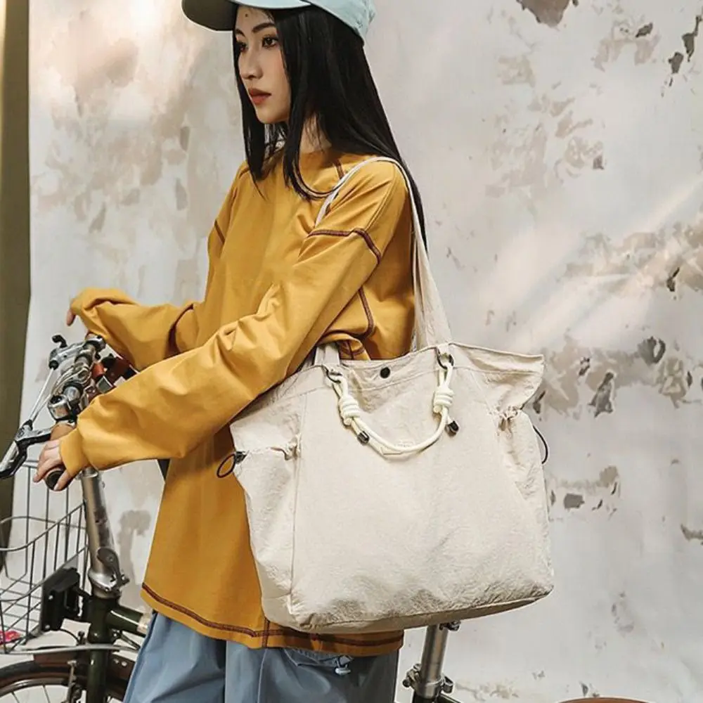 กระเป๋าโท้ทไนลอนลำลองสไตล์เกาหลี กระเป๋าถือแบบเชือกไนลอนน้ำหนักเบา เป็นมิตรกับสิ่งแวดล้อม จุของได้เยอะ กระเป๋าสะพายไหล่ไนลอนสำหรับผู้หญิง