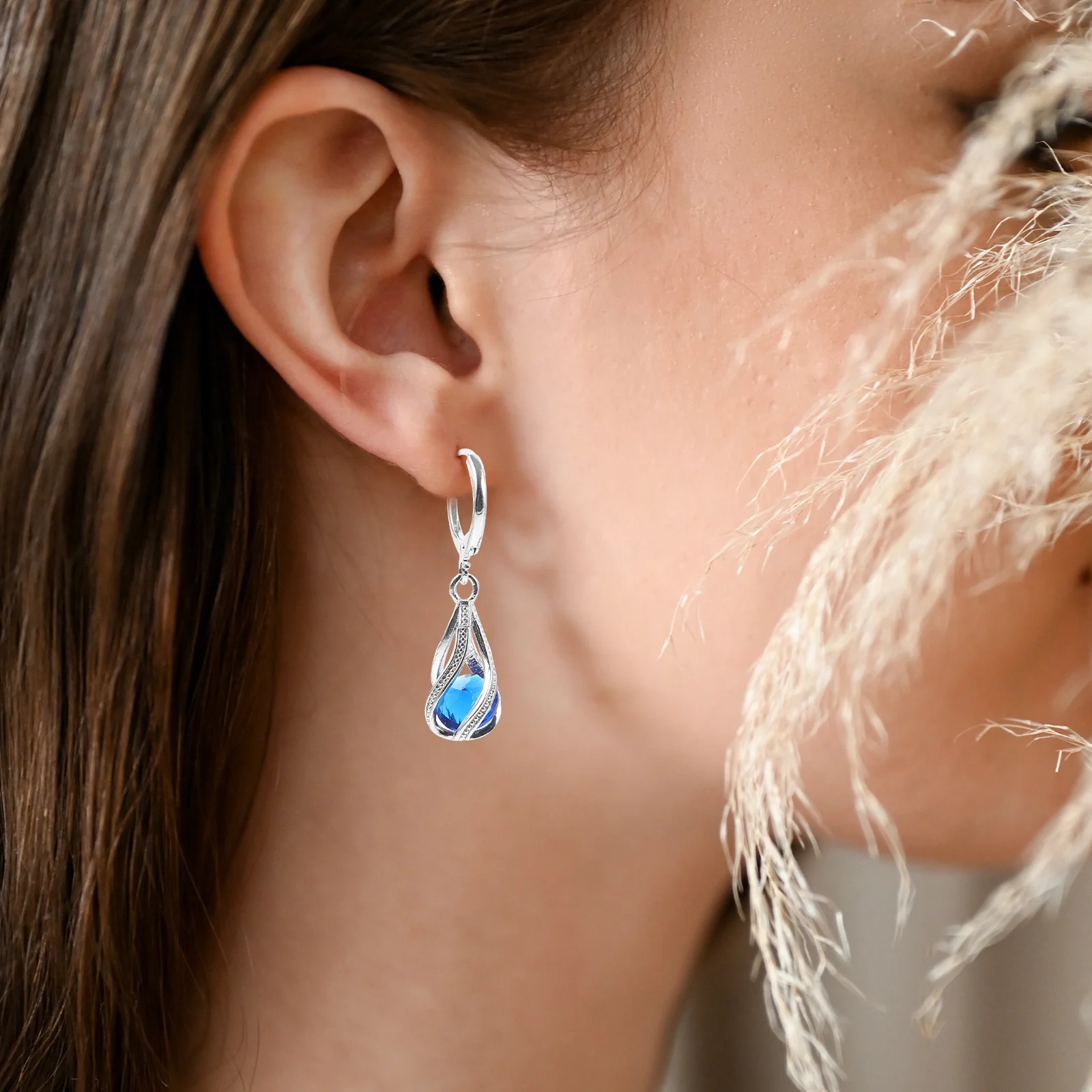 

Water Drop Zircon Earrings Special Pendant Rhinestones Elegant Earings Attractive