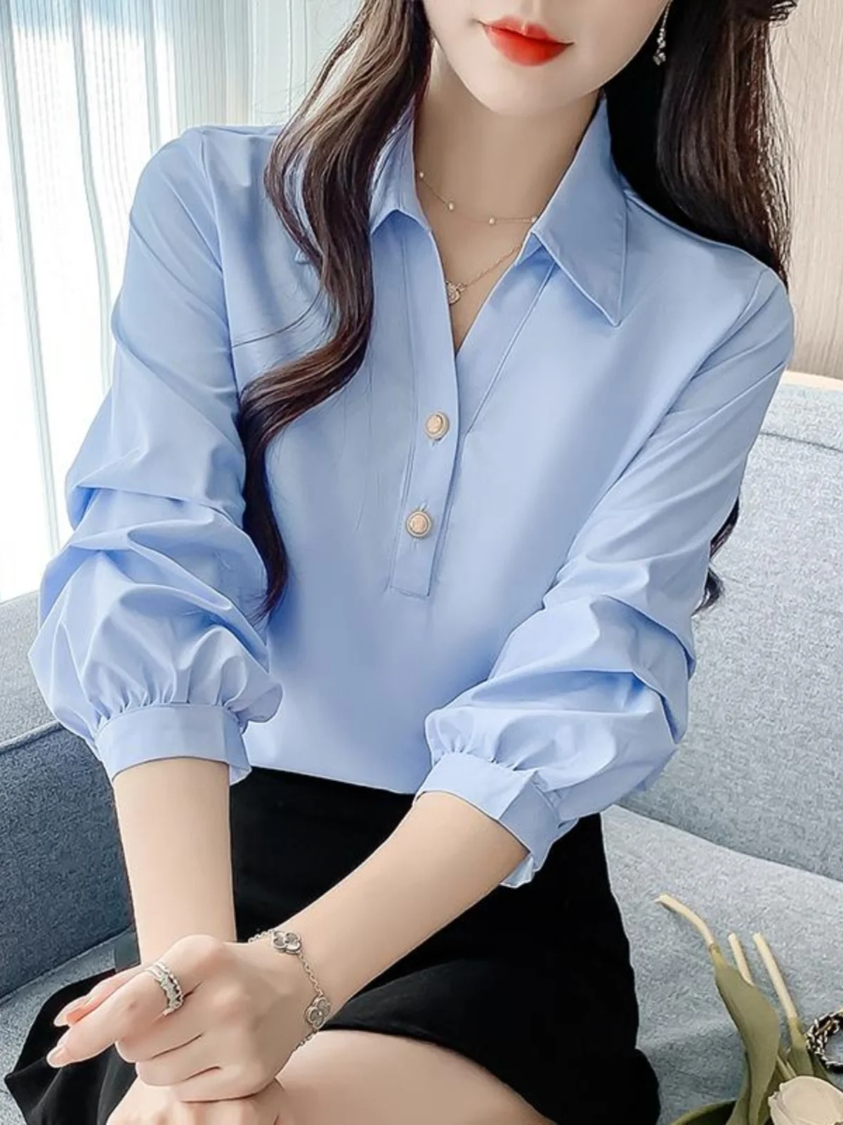 

Faionable Mid-Sve Women's irt Ele ature Spring New Arrival High-End Sensation Lightweight Luxury Sle Blouse