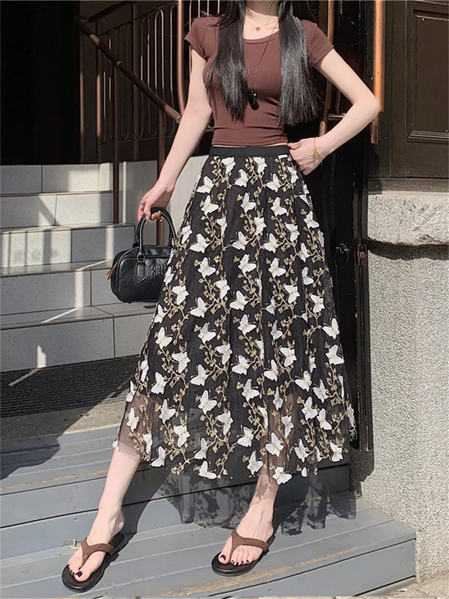 

Elegant Butterfly Embroidery Gauze Skirts for Women High Quality Summer Fashion High-Waisted A-Line Mesh Long Skirts