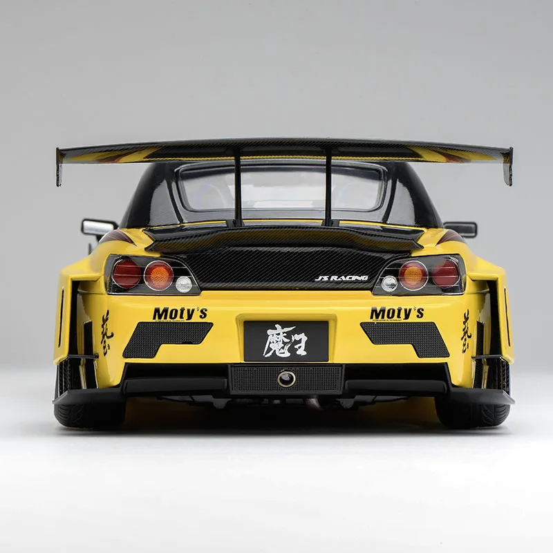 MOTORHELIX escala 1/18 modelo fundido a presión Honda S2000 2013 modelo de coche de Metal coche deportivo decoración estática colección de regalos de vacaciones