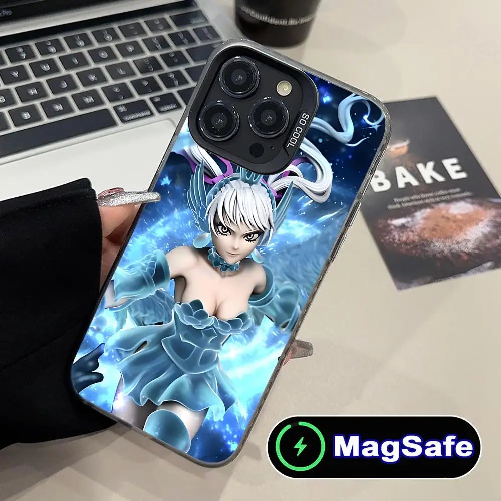 Custodia per telefono Black Clover Noelle Silva per iPhone 16 15 14 13 12 11 Pro Max Plus MagSafe Colore traslucido protettivo di lusso