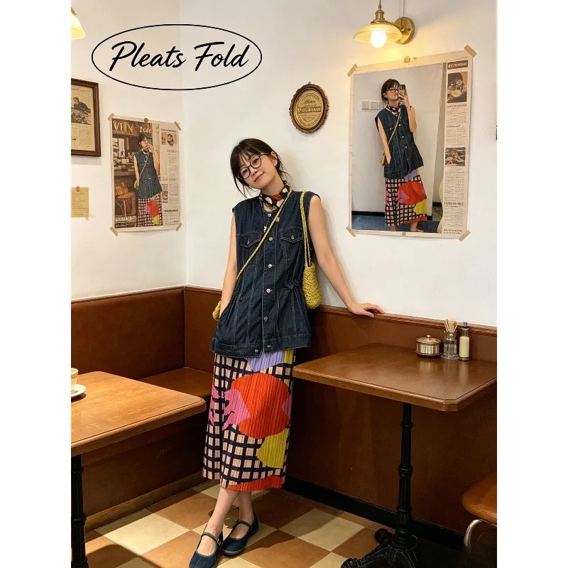 Miyake Pleated 2026 Summer New Original Niche Design Abstract Pleated Plaid Green Potato Red Tomato Print Pleated Skirt Pleat