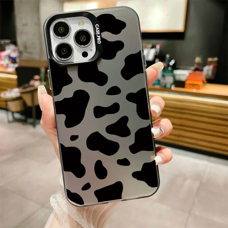Cow Pattern Phone Case For Huawei Honor 200 90 Lite 5G 70 Magic 6 5 Pro X5 Plus X9B X7B X6B X8A X7A X9 Nova 11 10 9 7 SE Mate 50 view 3