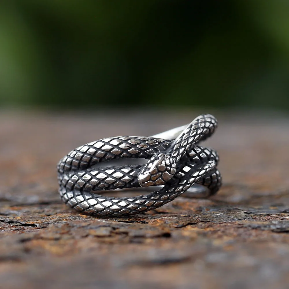 2024 New Good Detail Men\'s Punk Rock FASHION Ring With 3D Snake Gothic Style 316L Stainless Steel Biker Anel Movie jewellery