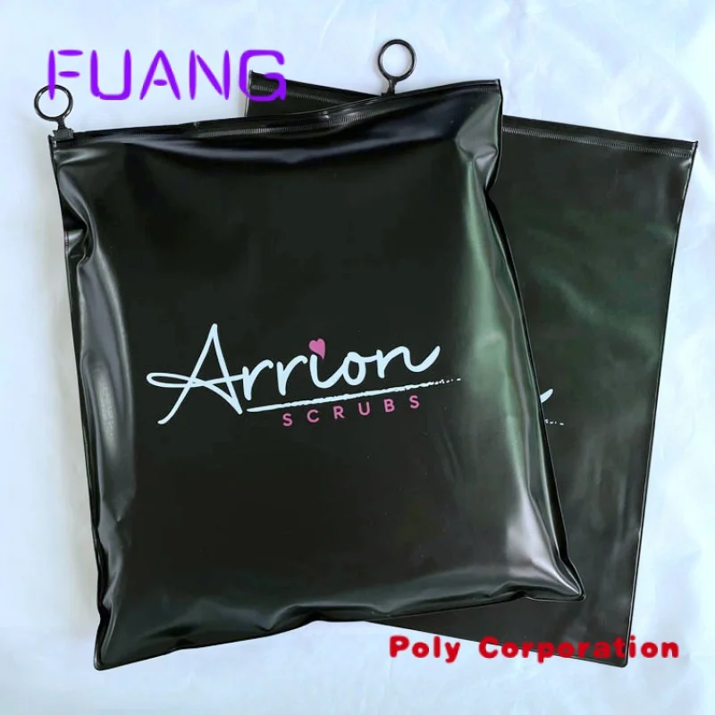 Sac d'emballage à fermeture éclair en plastique noir personnalisé, sacs à fermeture éclair en PVC avec logo, vêtements de haute qualité, t-shirt, maillot de bain, chaussettes