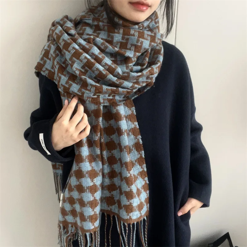 

2022 Korean Autumn and Winter Classic Thousand Bird Plaid Tassel Women's Scarf Couple's Scarf Thickened Warm Wrapped with Shawl