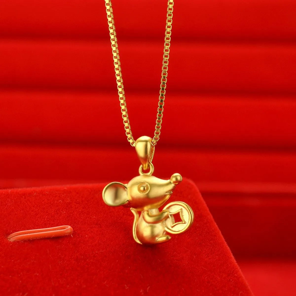 

AU999 Gold Necklace Womens Japanese and Korean Fashion Jewelry 24K Pure Gold Clavicle Chain Money Mouse Pendant Birthday Gift