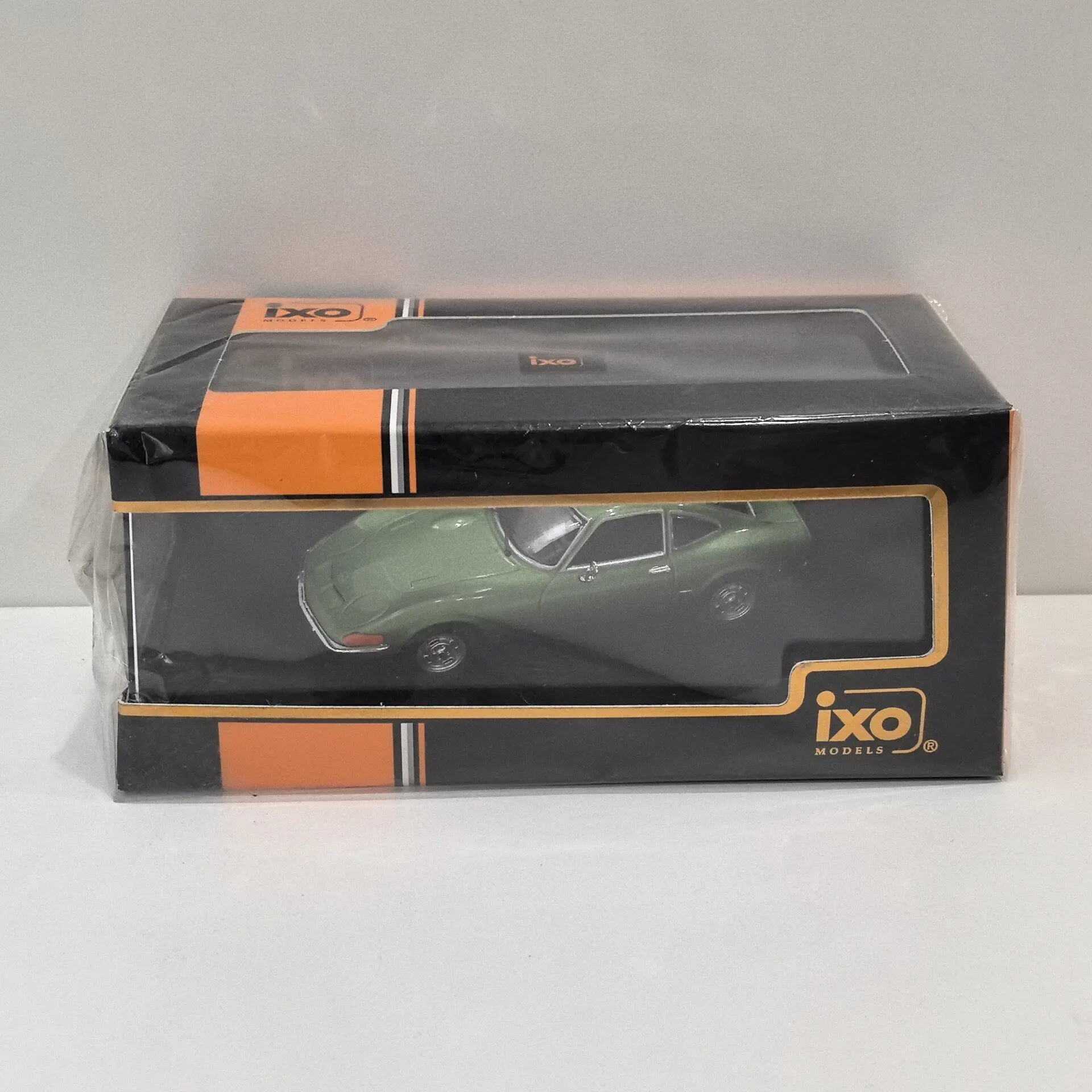 

Diecast IXO 1/43 Scale OPEL GT 1969 2G Alloy Car Model