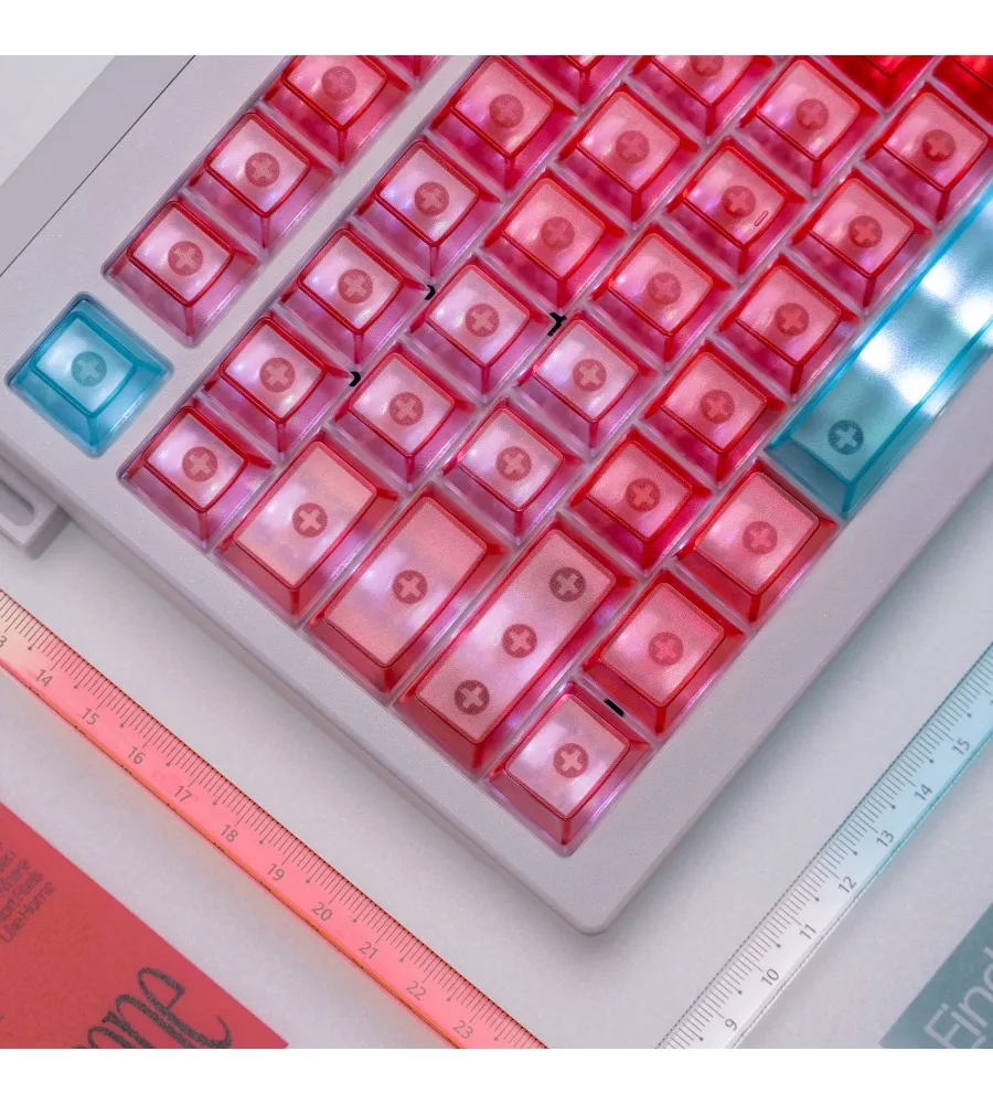 Gradual change watermelon red engraved keycap fog through PC pad printing original wooting/ev63 mechanical keyboard