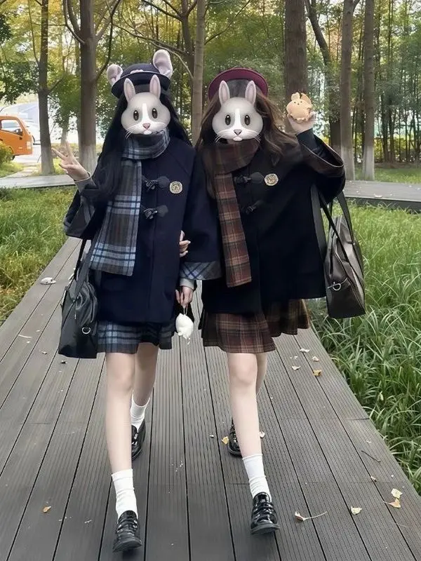 

Утепленный шерстяной комплект униформы в осеннем студенческом стиле JK: укороченная школьная форма с пуговицами-клевантами и клетчатой юбкой, комплект из двух предметов