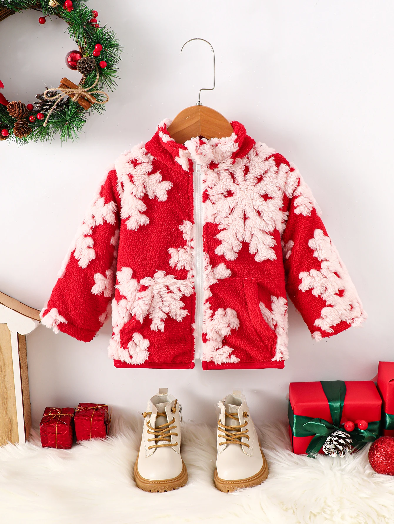 Winter Baby Christmas Style Plush Coat Personality Red Snowflake Version Pocket Stand Collar Zipper Warm Boy Baby Jacket