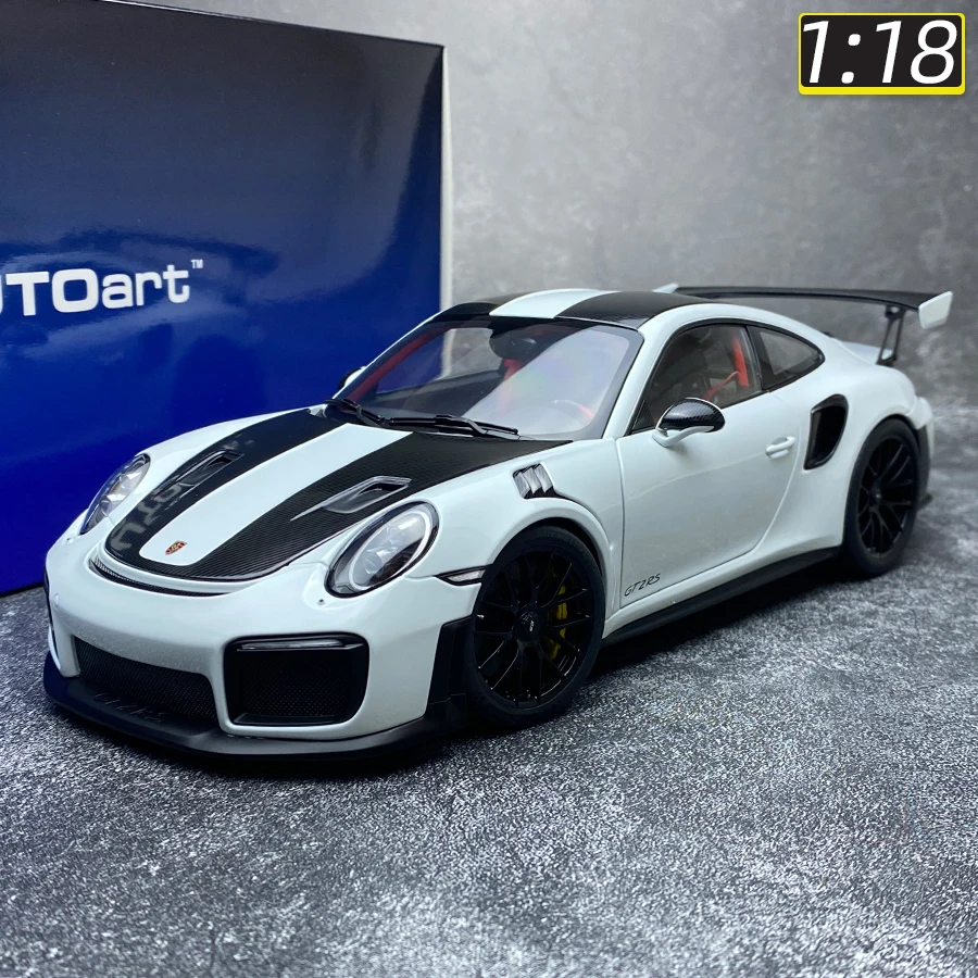 AUTOART 1/18 scale Porsche 911 (991.2) GT2 RS Car model ABS static decoration Holiday gift collection