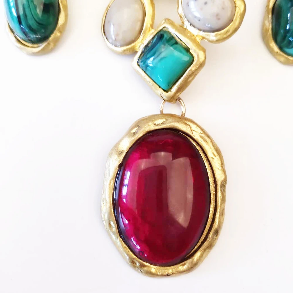 Vintage القبلية العرقية الملونة هندسية الأحجار الكريمة بيان قلادة للنساء بوهو سترة سلسلة الباروك العتيقة الهندي مجوهرات