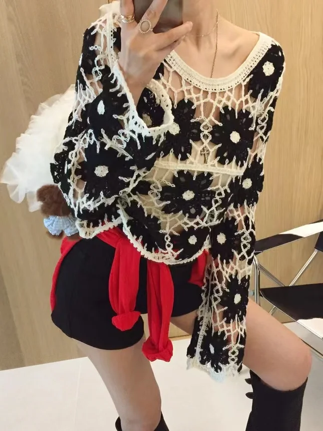 

Korean Design Long Sve Knitted Sweater Women's Retro Hook Flower Hollow out Slimming Sexy Pure Desire Sle Top