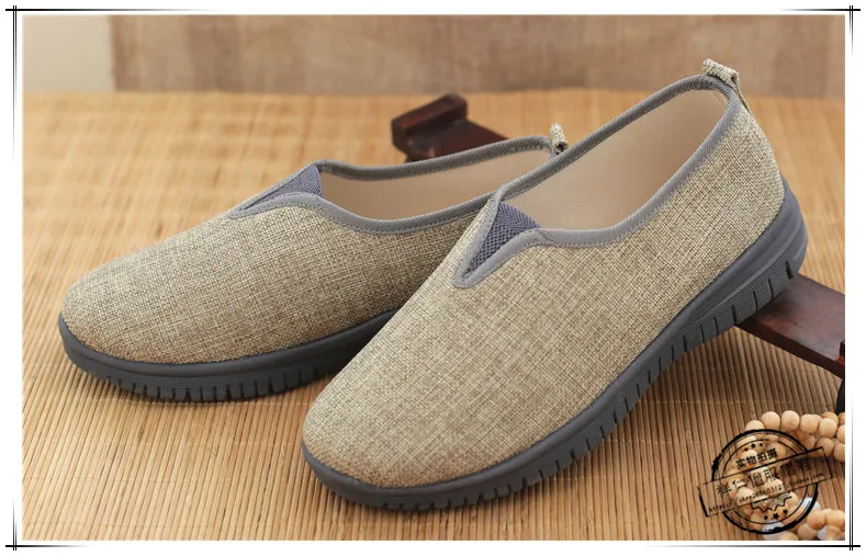 รองเท้ากังฟูเส้าหลินแบบจีน รองเท้าศิลปะการต่อสู้ วูซู รองเท้ากีฬา รองเท้าสำหรับพระสงฆ์