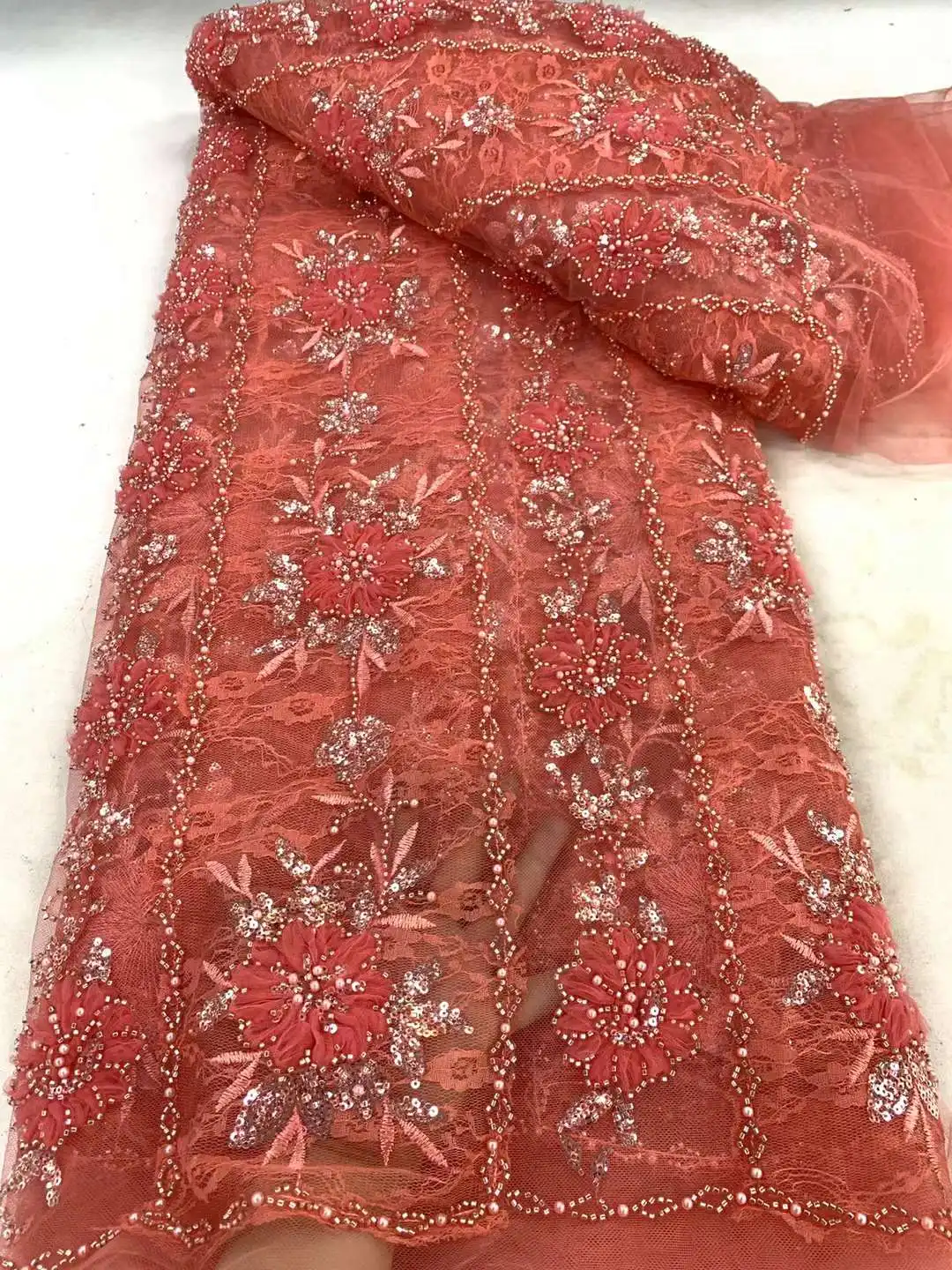 

Nigerian Lace Fabrics with Sequins and Beads for Women, African Tulle Lace, Luxury Crystal Stones Fabrics for Wedding ZX