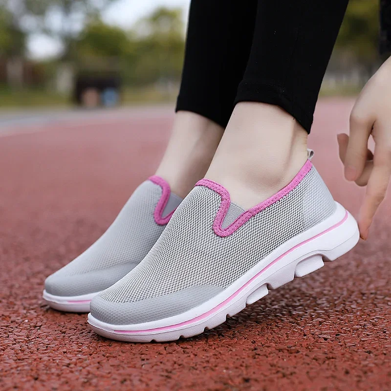 

Unisex Sports Shoes Men's Shock-absorbing Walking Sports Shoes Women's Black Flat Shoes Suitable for Outdoor Jogging Exercise