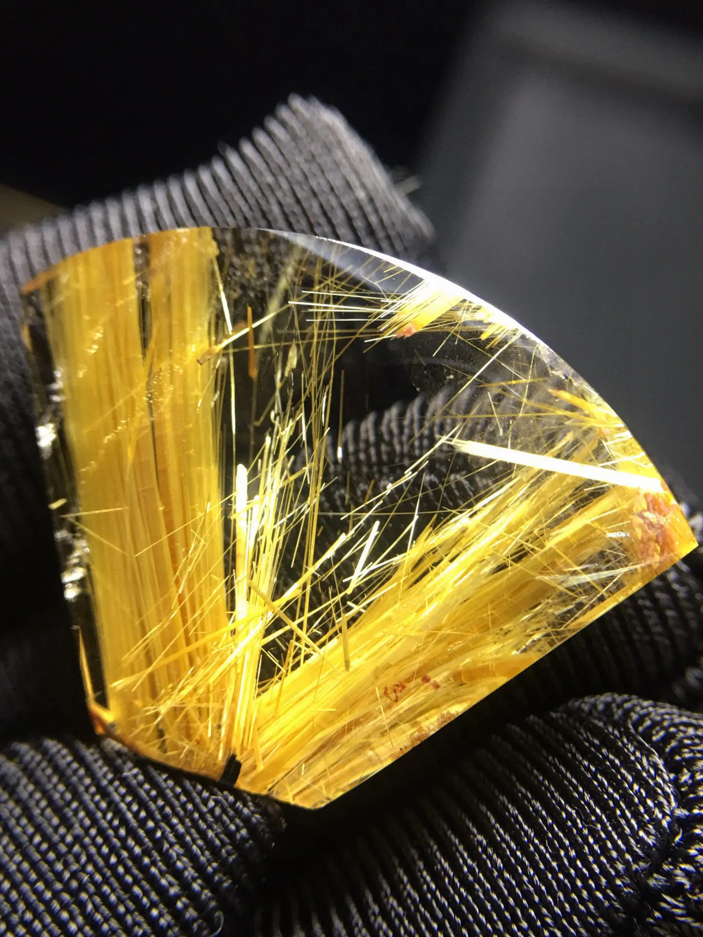 

Natural Gold Rutilated Quartz Pendant Jewelry 27*20*8mm Water Drop Men Women Brazil AAAAAAA