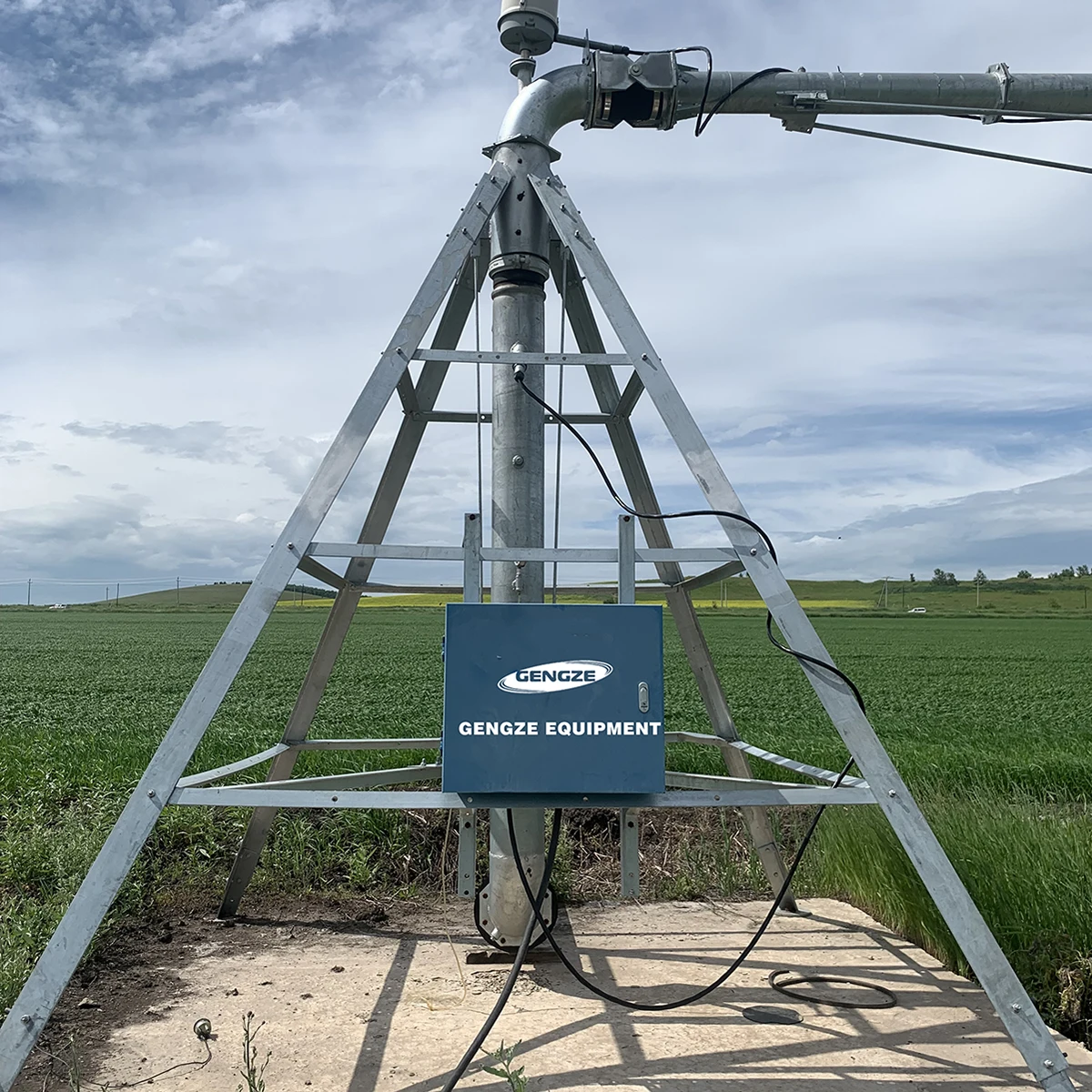 Automatic Center Pivot Irrigation System pivot irrigation Agricultural Sprinkler machine for sale