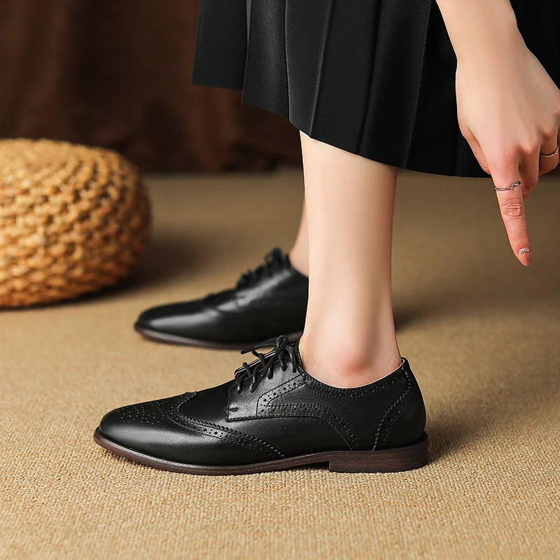 Women Oxford Low Heel 2023 Spring Shoes for Woman Genuine Leather Brogues Vintage Lace Up Loafers Casual Black Brown Girls Shoes