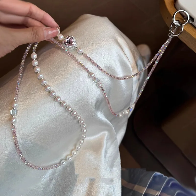 

Женский ремешок для телефона с сердечком и бисером, корейский стиль, Instagram, эстетический регулируемый плечевой ремень, акриловая цепочка для телефона с кристаллами