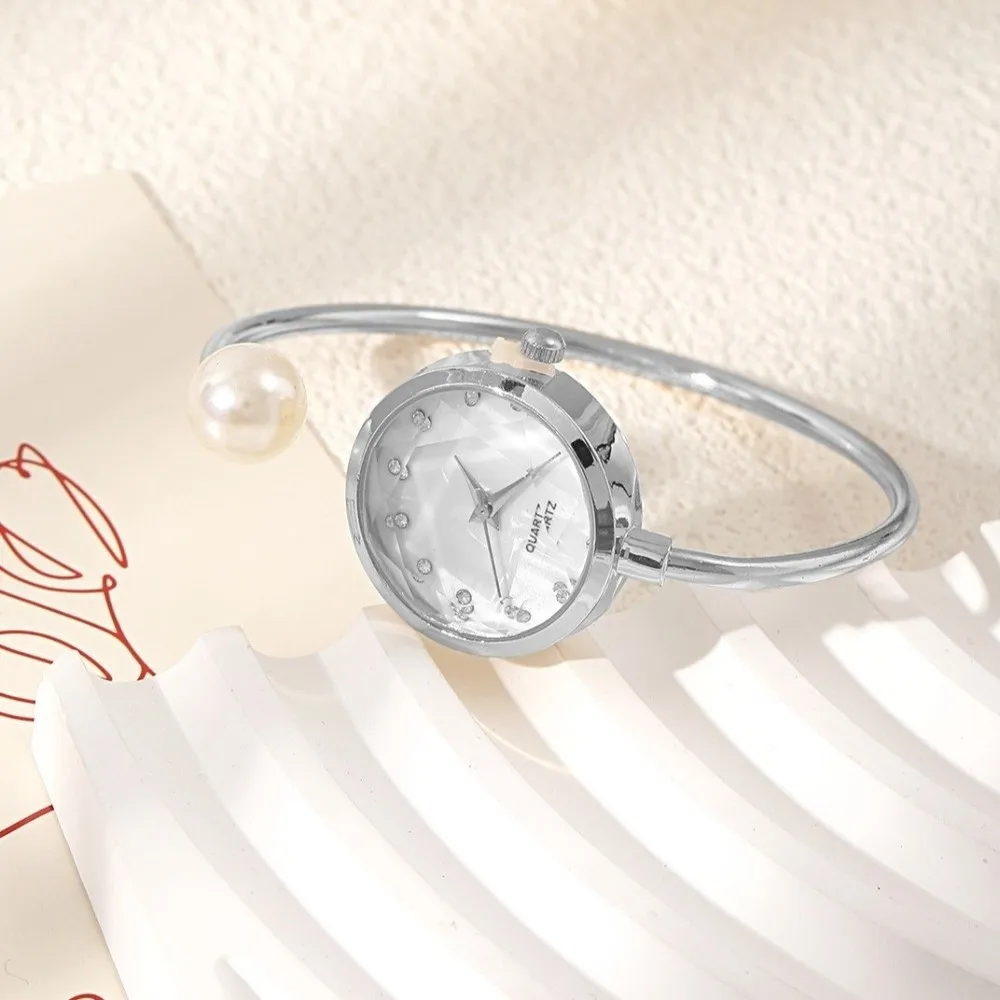 Elegant Pearl Bracelet Watch Fashion Gemstone Quartz Quartz Wristwatch All-match Korean Style Rhinestone Dial Watch