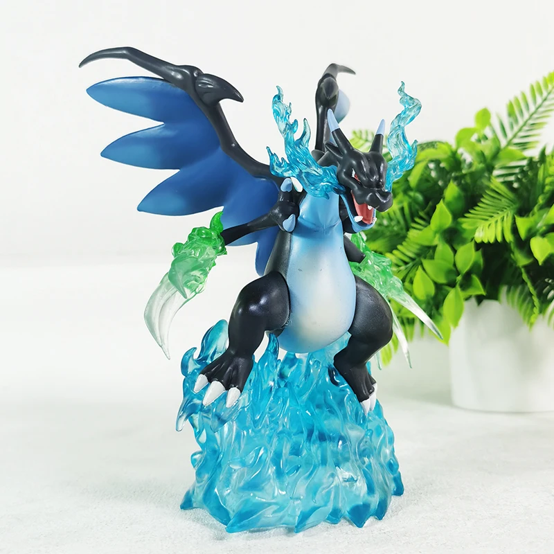 Figurine Pokemon Anime Charizard X, modèle d'action en Pvc, Collection de statues, jouet d'ornement, décoration de bureau, poupée pour cadeaux de noël