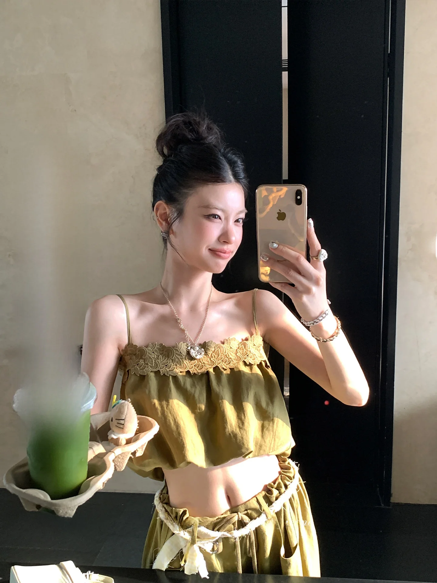 

LIONE Original Linen Loose Feel Old Money Bloomer Halter Wide Leg Pants Set Casual Style Summer Collection