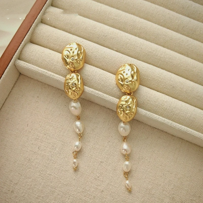 

Autumn Winter New Style Baroque Natural Freshwater Pearl Tassel Temperament Mid-length Sweeping Shoulder Jewelry Stud Earrings