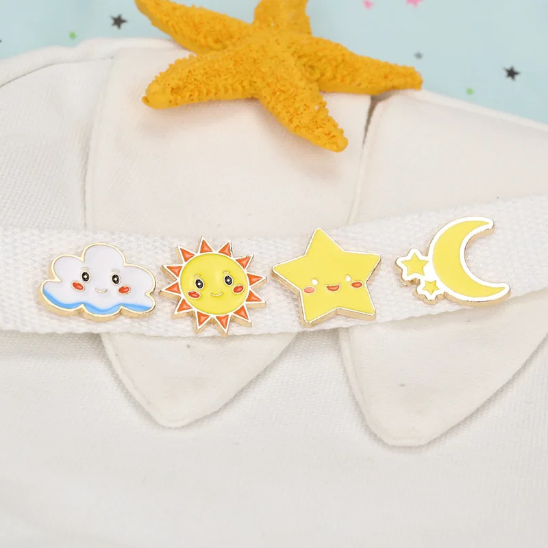 New Product Creative Sweet Sun Moon Cartoon Brooch Children's Cute Cloud Star Alloy Chest Badge Pin