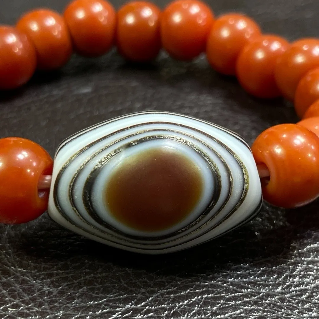 Tibetan Nepalese Himalayan Bead Ancient agate Old Dzi Talisman eye Bead Amulet