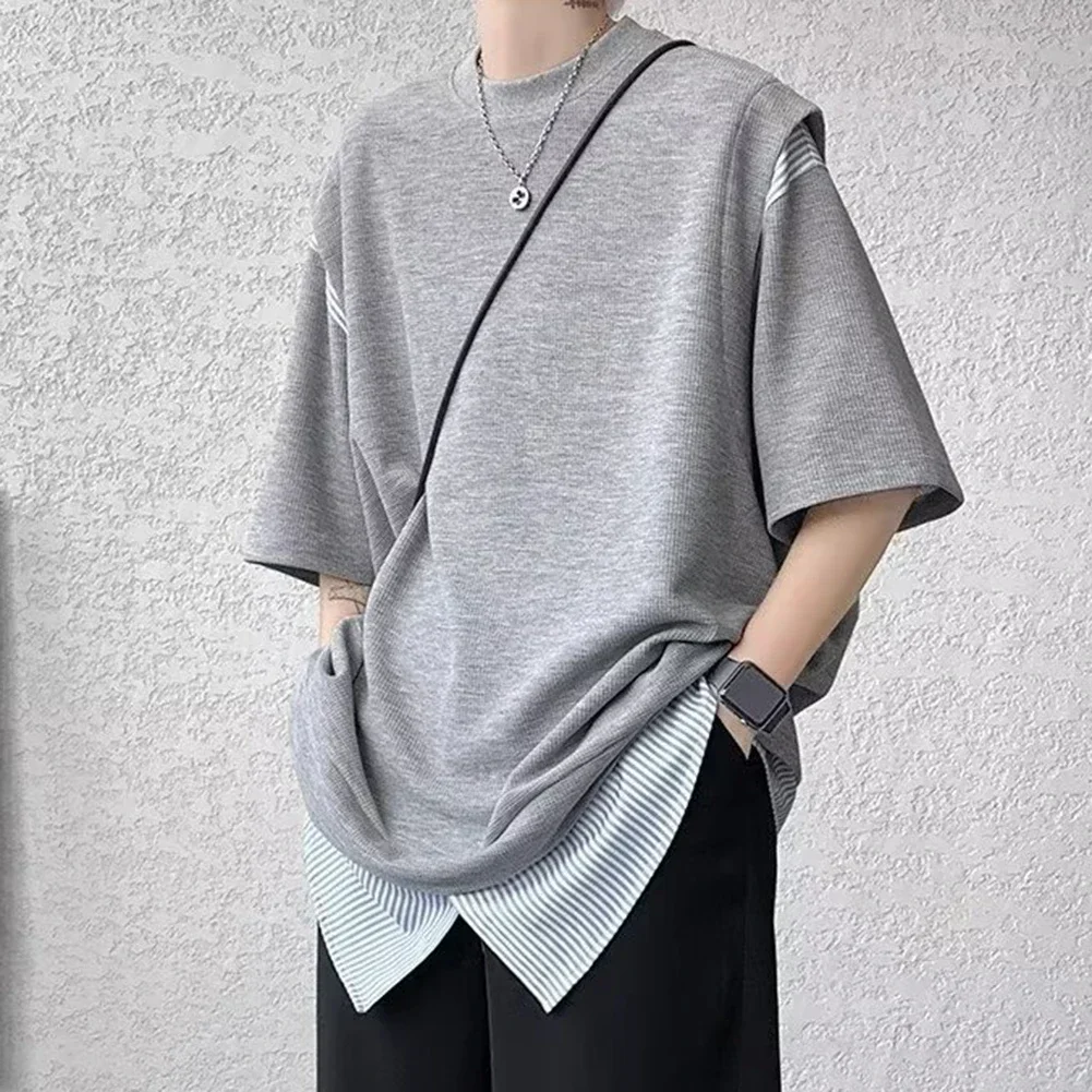 

2XL повседневный топ с короткими рукавами, мужская одежда, полосатая лоскутная футболка, доступна в различных размерах, новый сорт, ежедневное использование