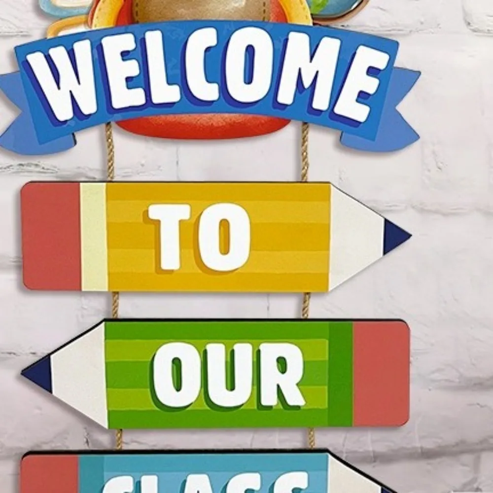

Cartoon Welcome To School Signs Backpack Pencil Wall Art School Season Wall Ornaments Returning To School Wooden Hanging Board
