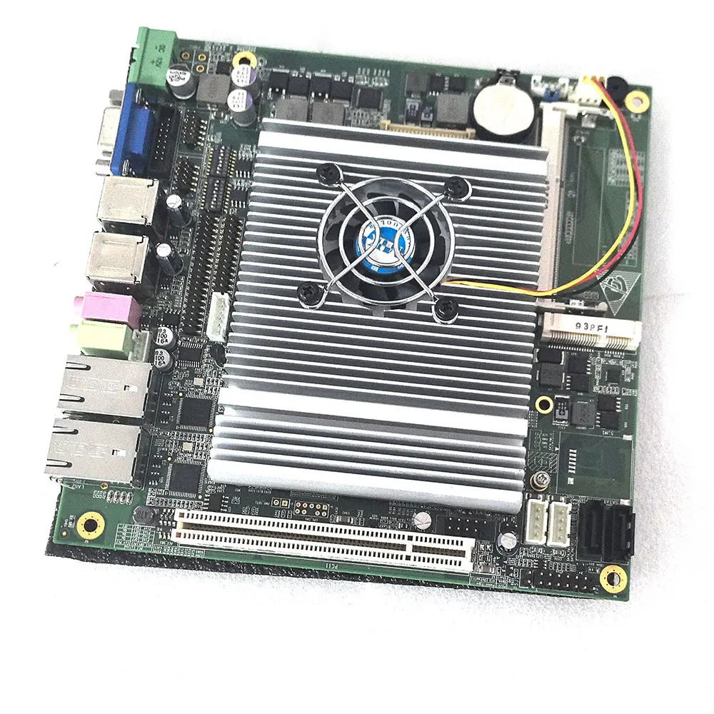 Placa base Itx Intel 82GM45 Core Duo P8400 CPU DC 12V ~ 24V placa base industrial LVDS 1 * pci