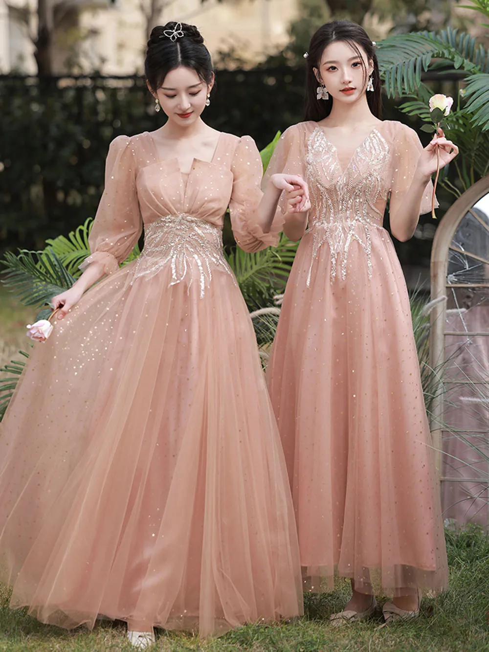 

Elegant Champagne Pink Bridesmaid Dress Women's Ruffles Half Sleeves Sequins Applique Slim Fit A-Line Wedding Party Guest Dress