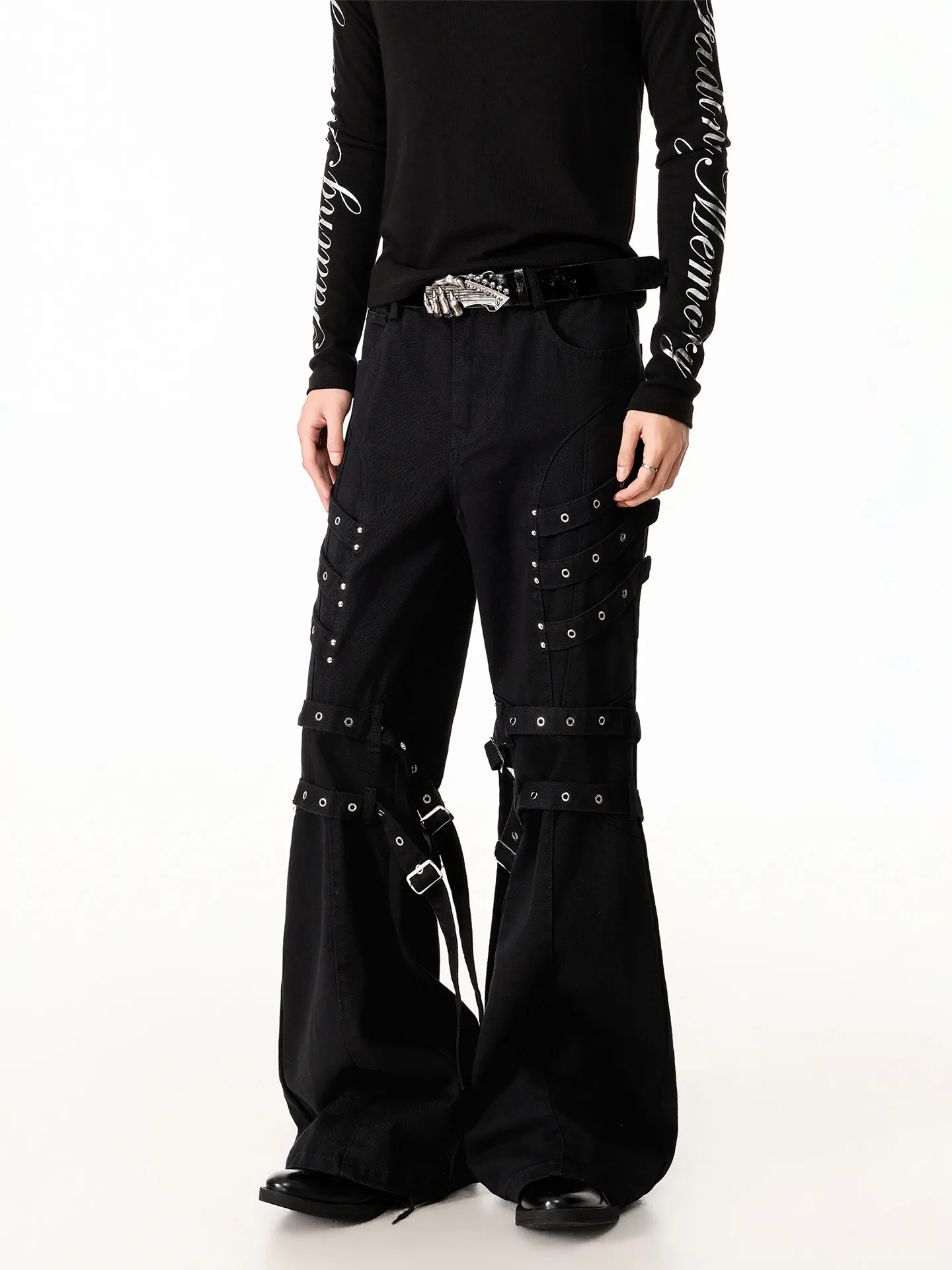 Calças Jeans Flare Unissex com Tiras de Rebites Estilo Punk Subcultural, Design Moderno, Efeito Emagrecedor, Estilo Workwear,...