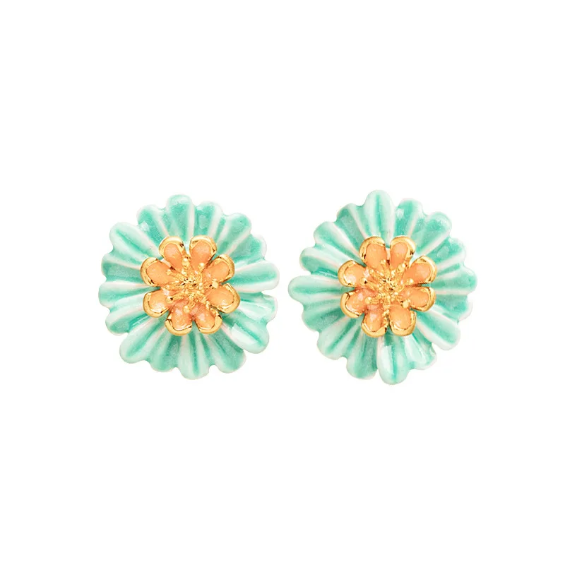 

Trend New Fashionable Small Simple Daisy Hand-painted Enamel Flower Niche Light Luxury Earrings, Premium Accessories for Women