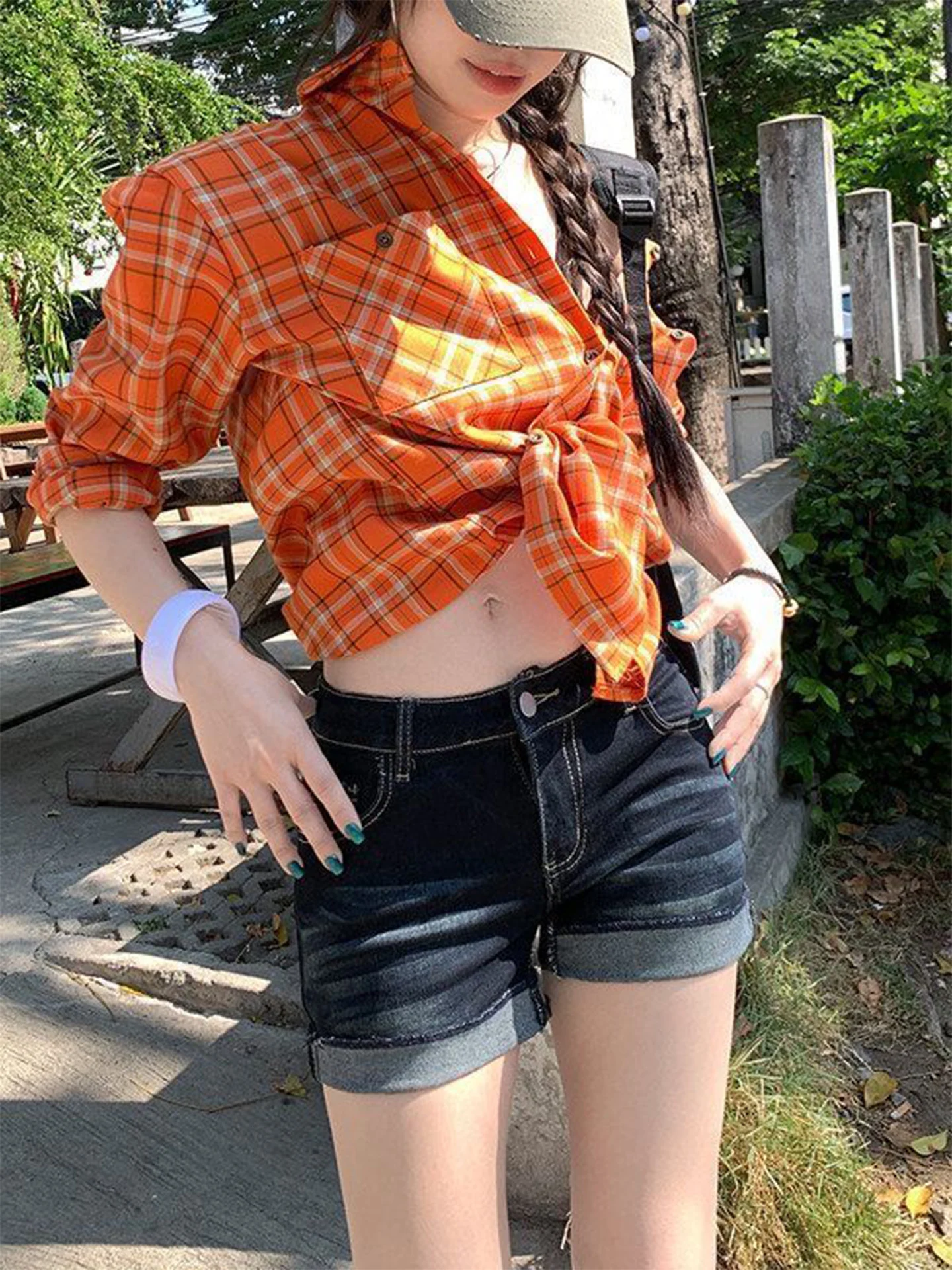Low Waist Retro Washed American Style Denim Shorts Women's Summer Slim Fit Elastic Versatile Cuffed Butt Shorts