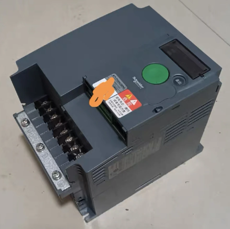 Used inverter 4kw three-phase input ATV310HU40N4A test function normal