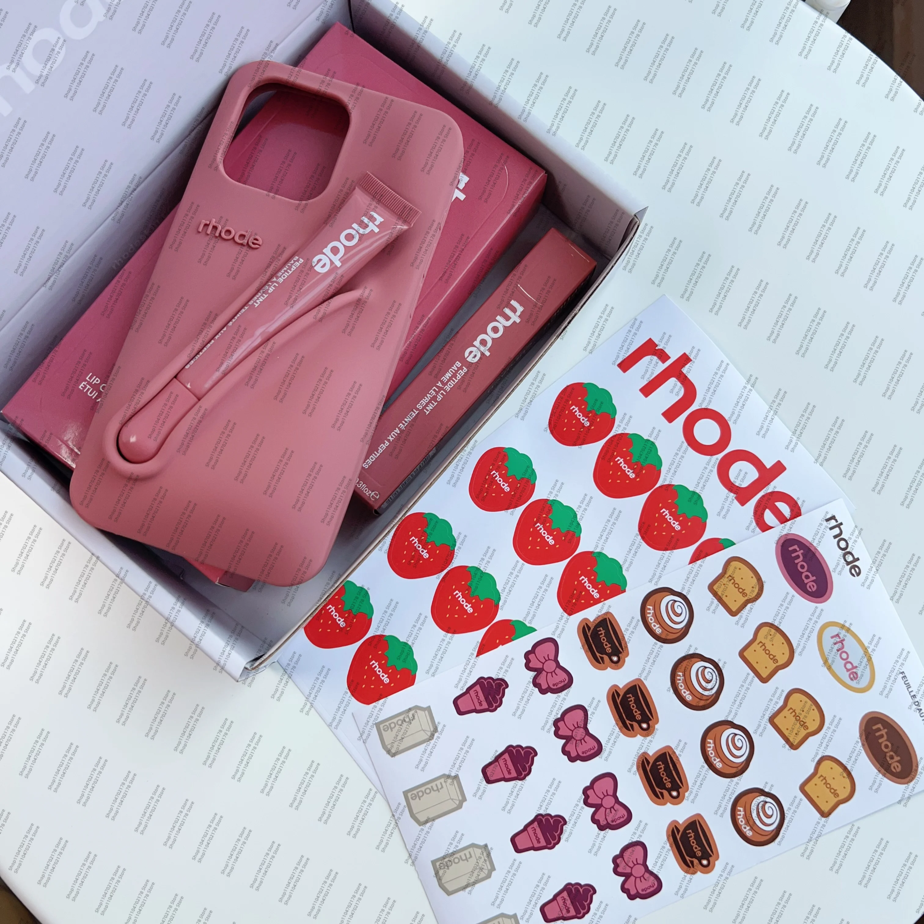 Luxus Rhode DIY Lippenstift weiche Silikonhülle iPhone 16 15 13 11 14 12 Pro Max Plus tragbare Lipgloss-Ständer-Telefonhülle Four Pie