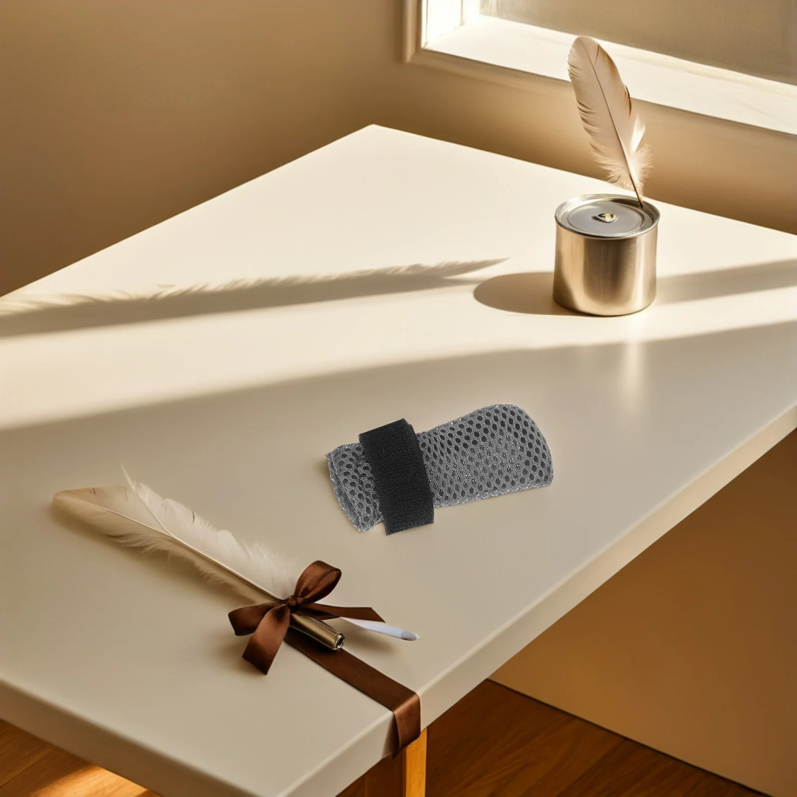 

4Pcs Protective Booties Shoe Covers Cat Paw Covers Anti Scratch Dog Mittens for Bath Nail Clipping Grooming Bathing Medical Use