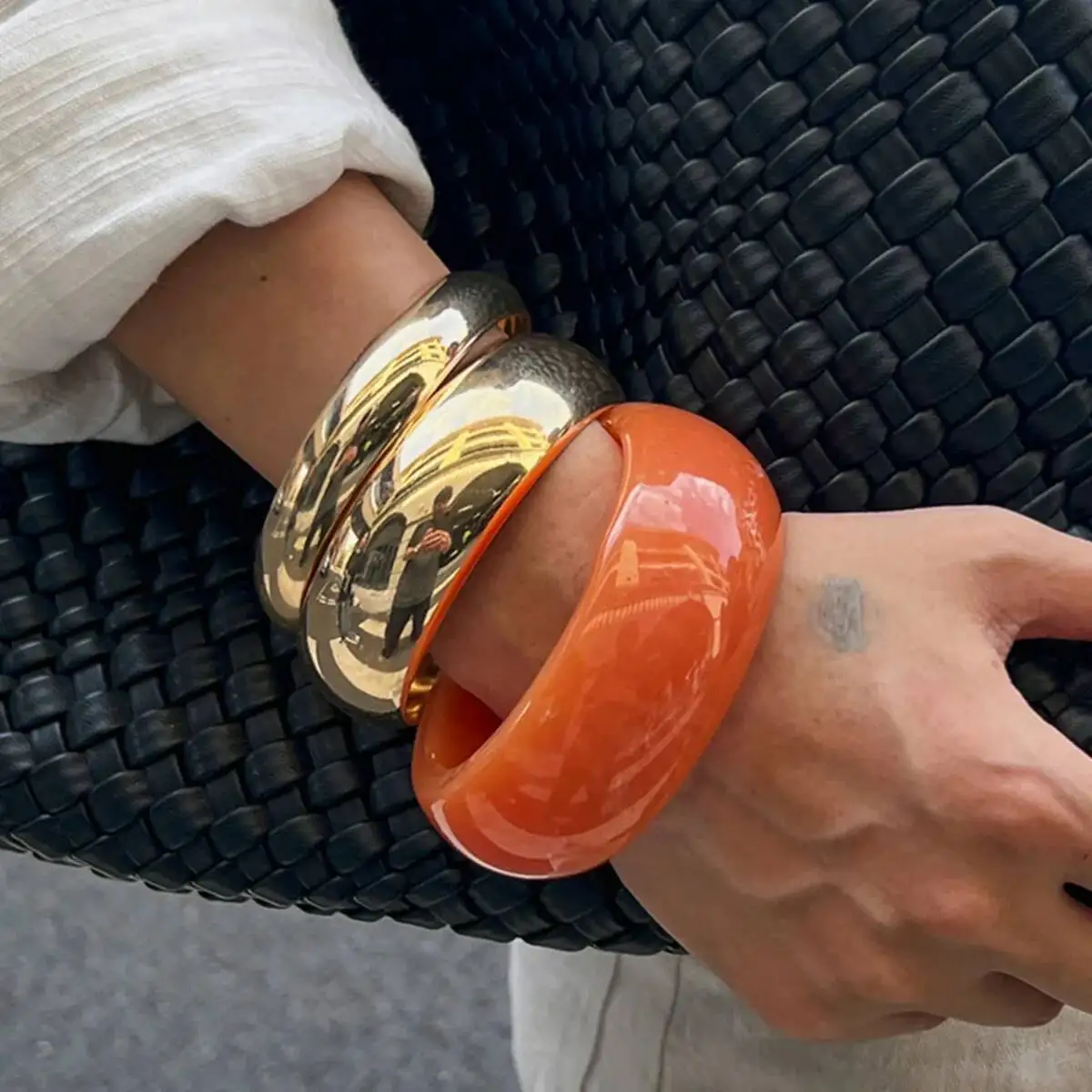 KunJoe 3 Style Simple Resin Acrylic Metal Round Bangle Bracelet for Women HipHop Multi Layer Stackable Wide Bangle Daily Jewelry