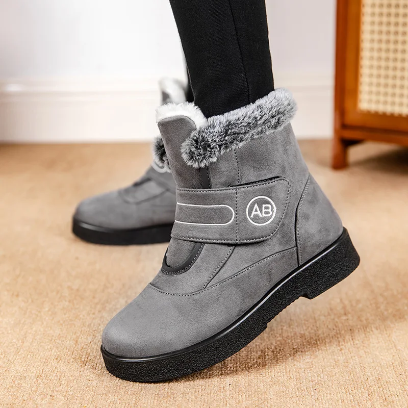 Winter Thicken Plush Snow Boots Women Faux Fur Non-Slip Warm Ankle Boots Woman Faux Suede Flat Heel Cotton-Padded Shoes Botas