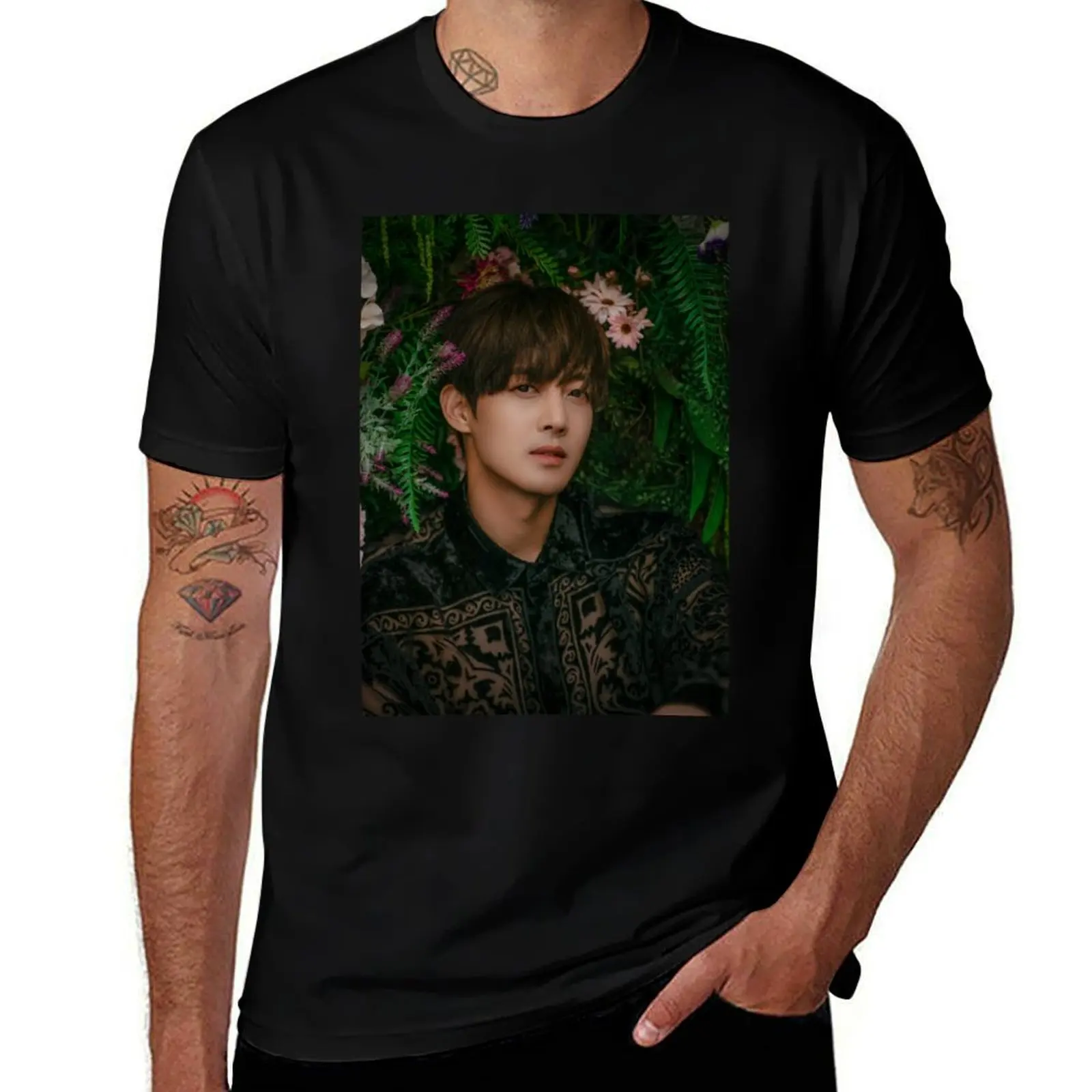 Kim Hyun Joong - V21 T-Shirt Utility Casual Work T-Shirt